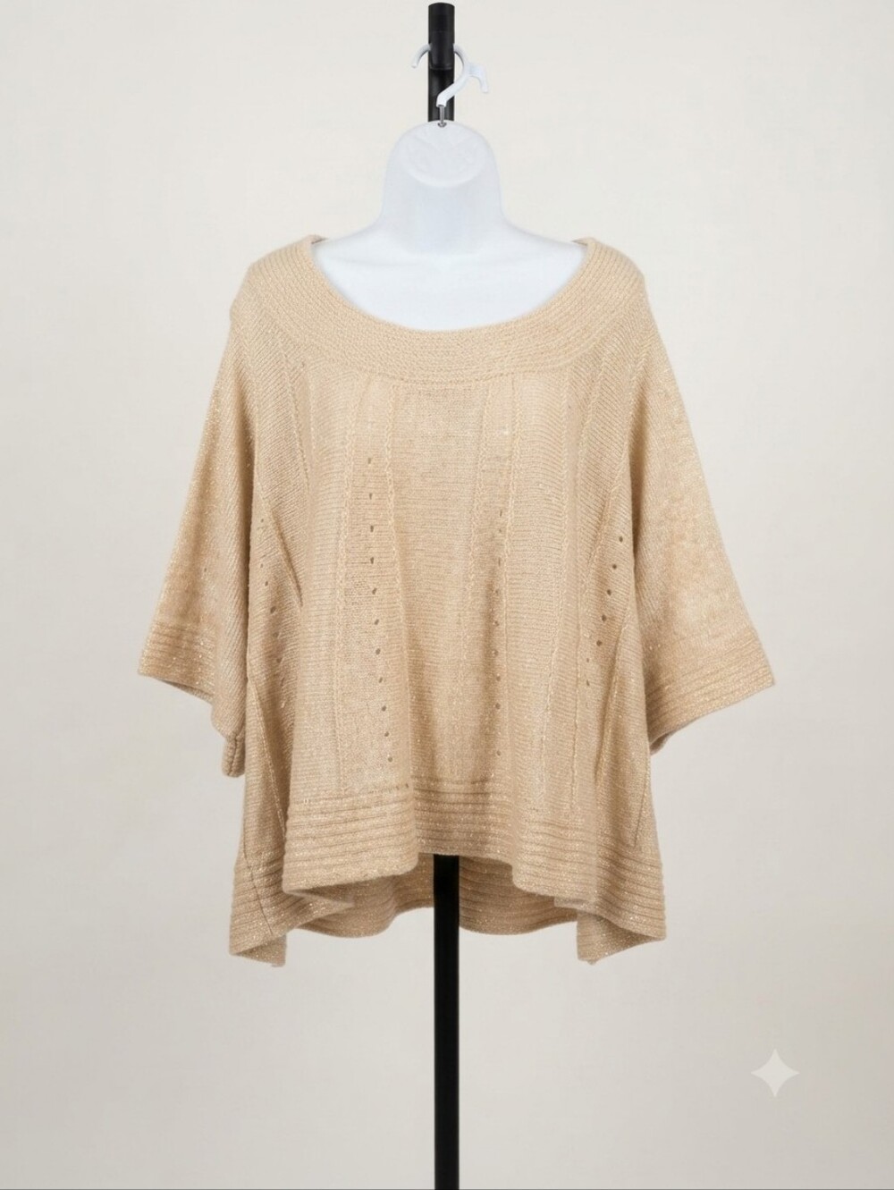 ​NWT GRACE Women's Ivory Gold Metallic Sparkle Knit Poncho Cape Sweater Top S L.